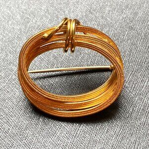 Fabulous vintage 18K gold Italian brooch or pendant